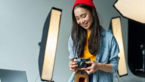Instagram Monetization Malaysia: 6 Proven Income Insights 4 Instagram Monetization Malaysia : Women Creator