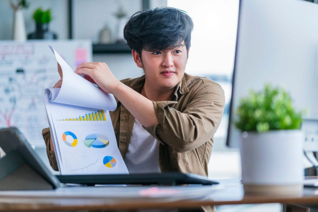 Freelance for Content Creators Malaysia diccusing business planning and strategy